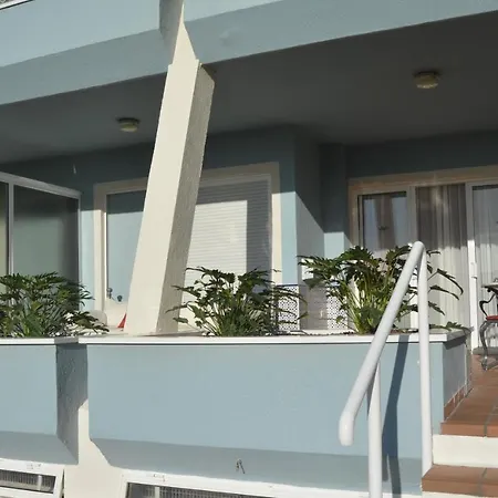Residencial La Quinta Park 5 *