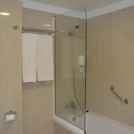 Residencial La Quinta Park 5 *