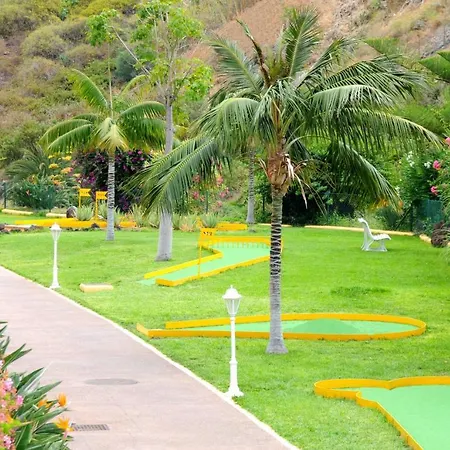 Residencial La Quinta Park 5 Apartamento